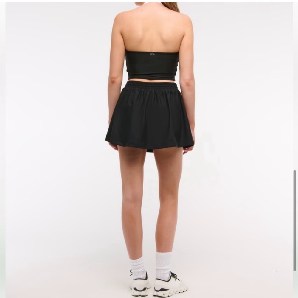 YPB SculptLUX Black Skort - Picture 5 of 7
